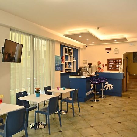 Hotel Italy Misano Adriatico Ngoại thất bức ảnh