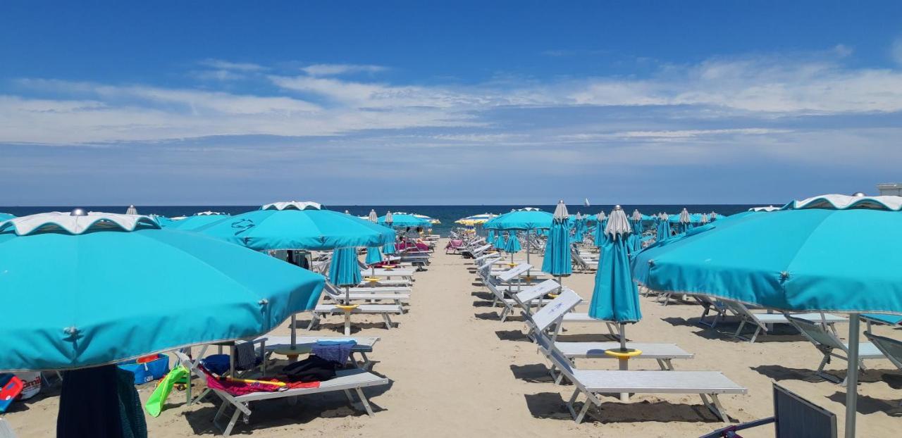 Hotel Italy Misano Adriatico Ngoại thất bức ảnh
