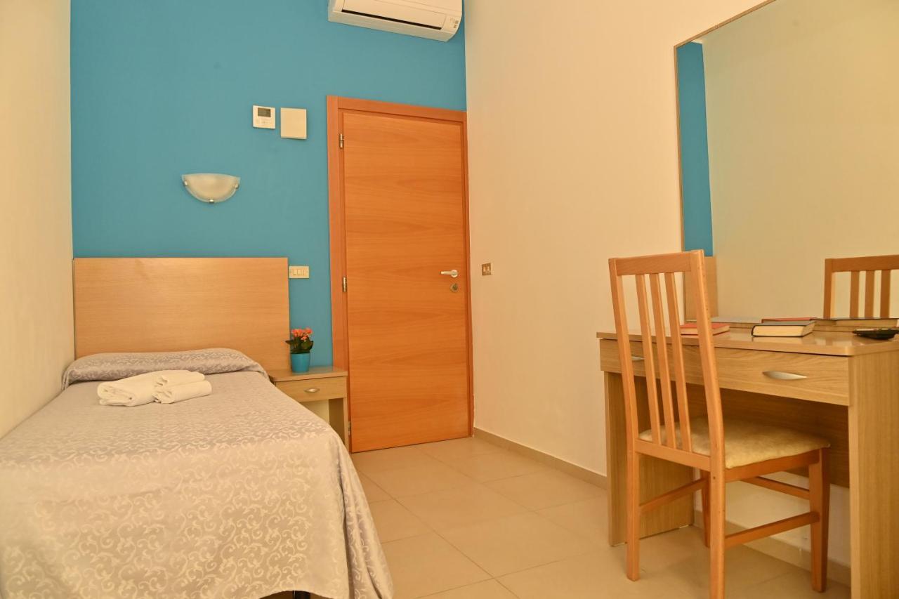 Hotel Italy Misano Adriatico Ngoại thất bức ảnh